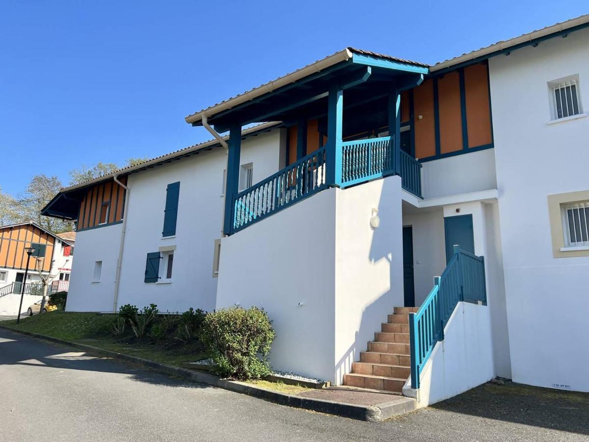 Appartement T2 A Cambo-Les-Bains Avec Piscine, Terrasse Et Parking Prive, Proche Des Thermes - Fr-1-495-82 Exterior photo
